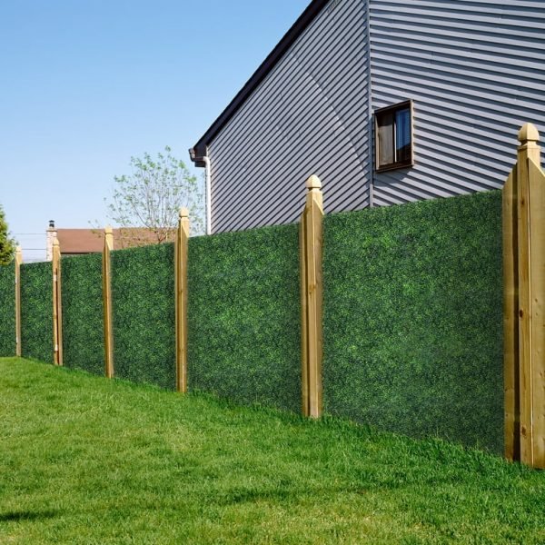 artificial hedges