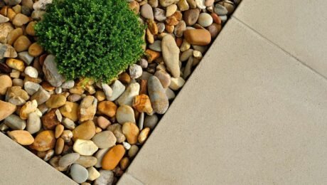 Aesthetic Solution to Drainage Problems with Gravel Paving